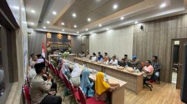 Giat Pembagian Takjil dan Buka Puasa Bersama Insan Pers oleh Polres Ende/foto:FD