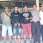 Kepala Desa Taniwoda, GNY (diborgol) saat ditangkap Polisi/Foto: Narasintt