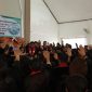Momen pentahbisan Pendeta Pendeta Theresia Ella Rambu Hada pendeta pertama jemaat Kalu, di Gereja Kristen Sumba (GKS) Jemaat Kalu, Jumat (1/5/2026). 
