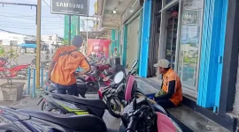 Petugas Parkir dari CV Milo Djawa Sat Berjaga di Salah Satu Titik Penjagaan/foto: Istimewa