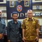 Jajaran Bawaslu Ende Saat Audiens Bersama Bupati Ende/ foto: Fide Dari